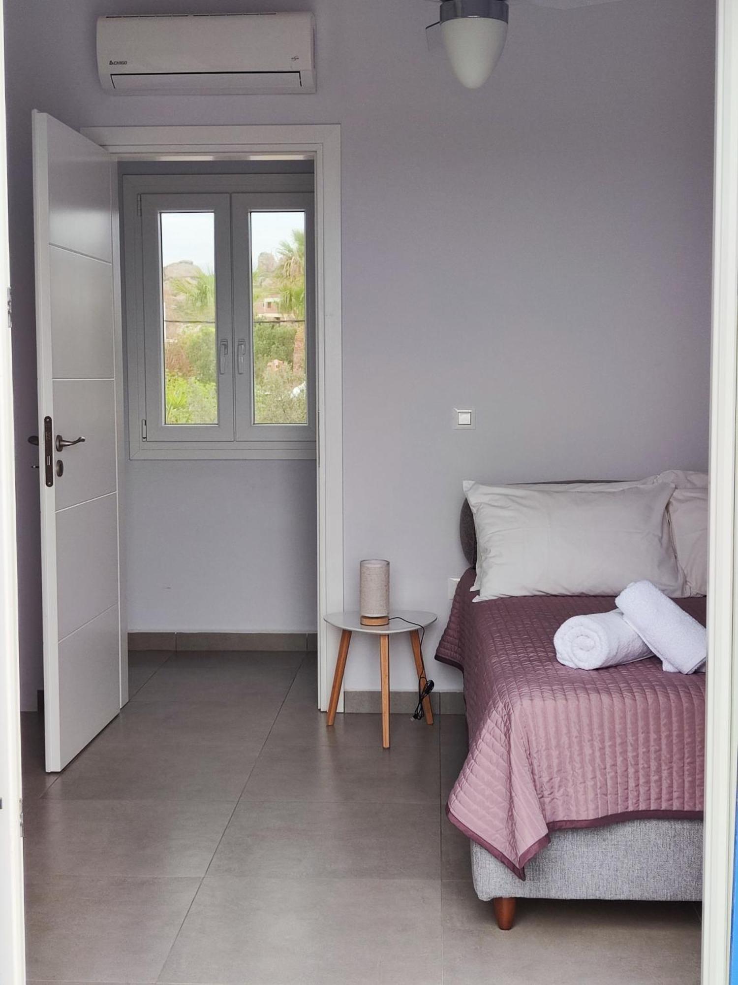 Amfitriti'S Apartment Naxos City Екстер'єр фото
